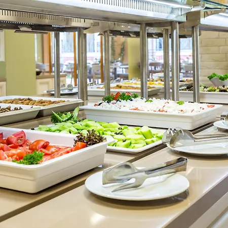 מלון Festa Via Pontica פומורי