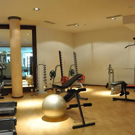 מלון Festa Via Pontica 4*