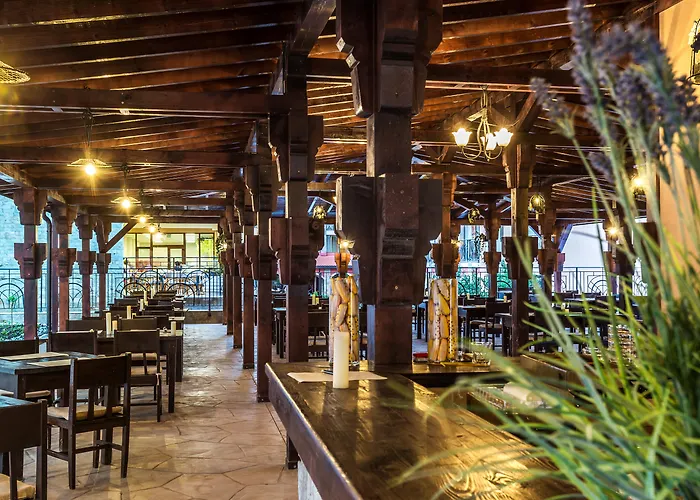 Festa Via Pontica Hotel