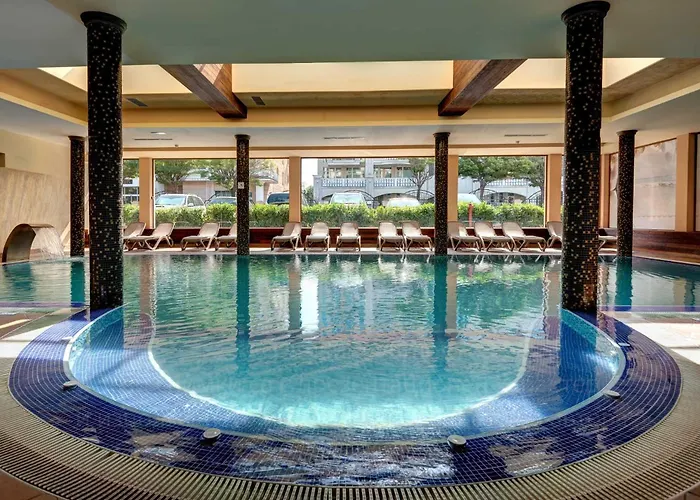 Festa Via Pontica 4*