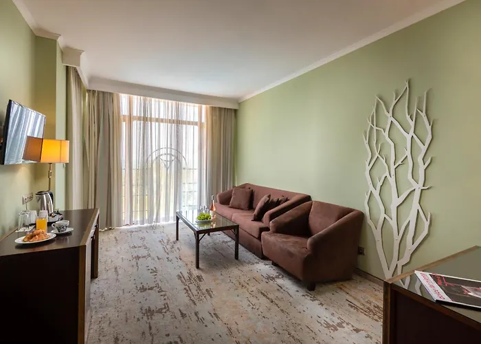 Festa Via Pontica Hotel 4*