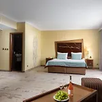Festa Via Pontica מלון 4*
