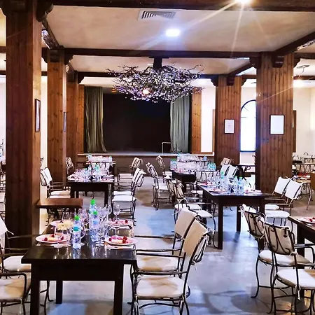 Festa Via Pontica 4*