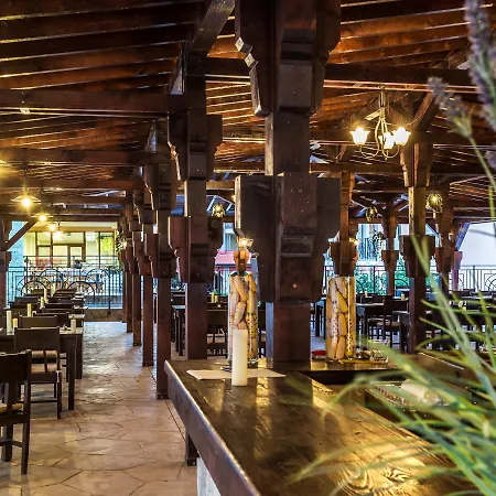 Festa Via Pontica מלון