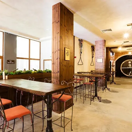 Festa Via Pontica Hotel 4*