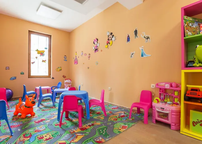 Festa Via Pontica 4*