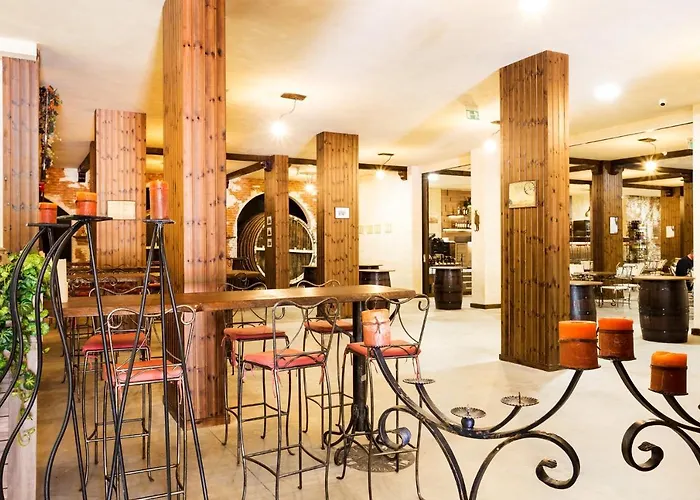 Festa Via Pontica 4*